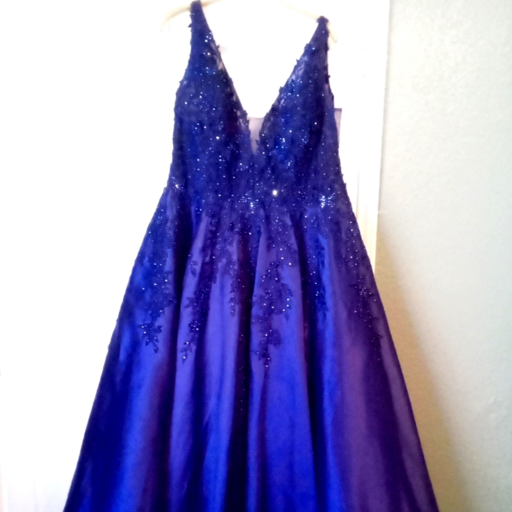 Prom Ellie Wilde Dress